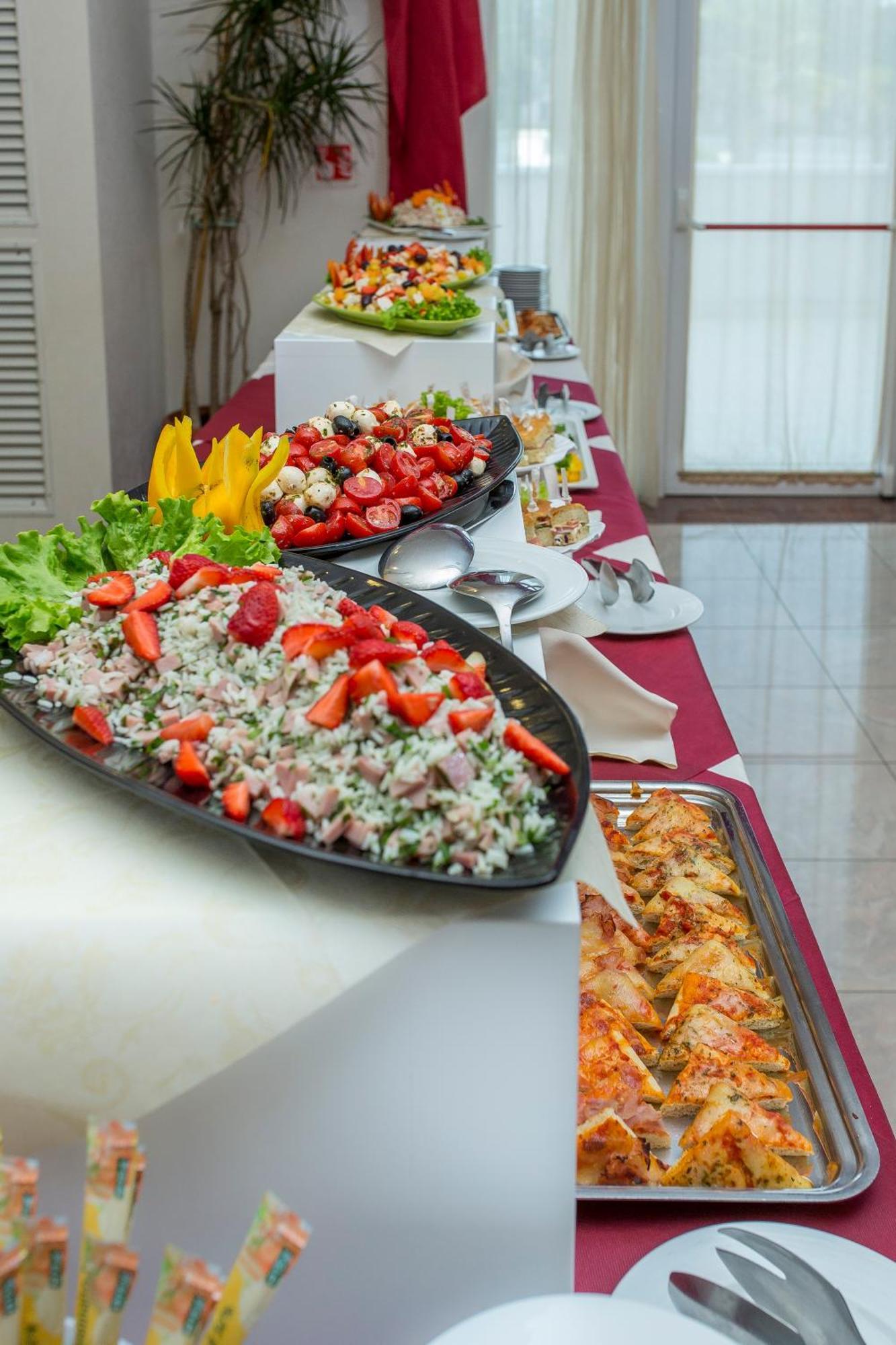 Hotel Olympus كاوْرلي المظهر الخارجي الصورة