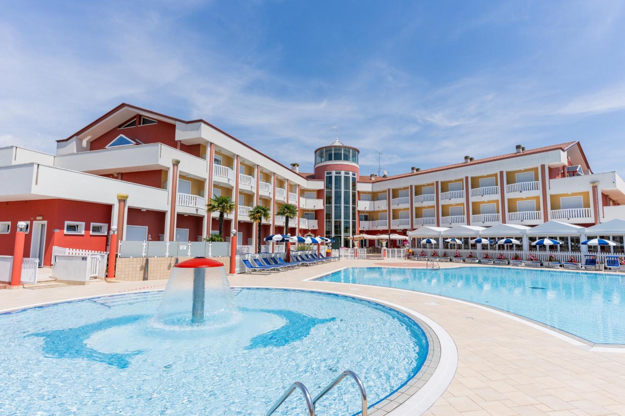 Hotel Olympus كاوْرلي المظهر الخارجي الصورة